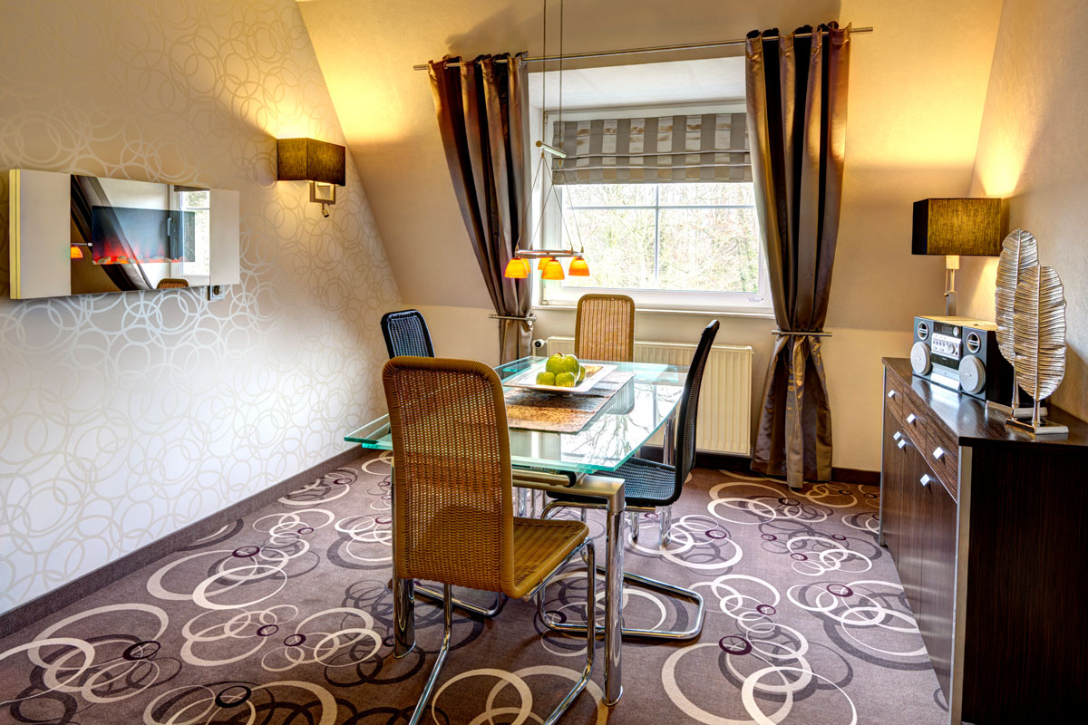 NordWest-Hotel Bad Zwischenahn Suite 3 Esszimmer