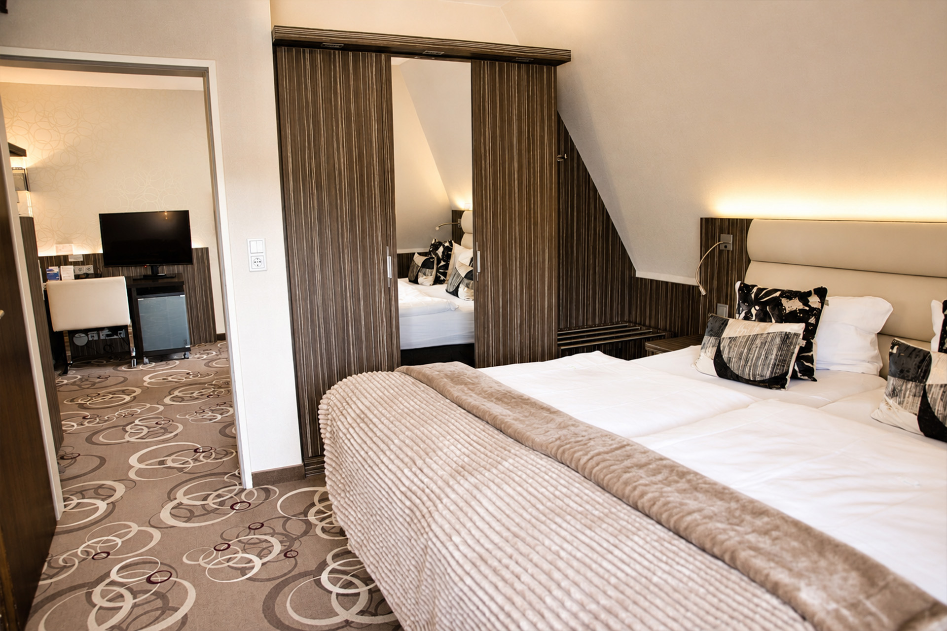 NordWest-Hotel_Bad_Zwischenahn_Zimmer_Preview_Suite_2026 NordWest-Hotel Bad Zwischenahn Zimmer Preview Suite
